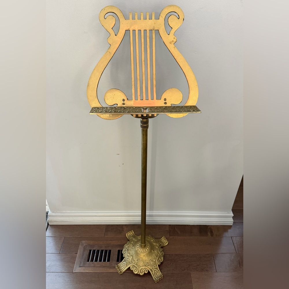 Vintage Brass Music Stand